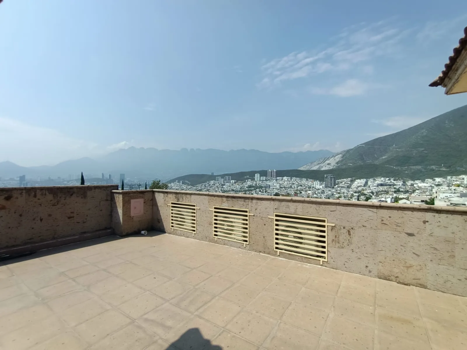 Casa nueva en Sierra Alta